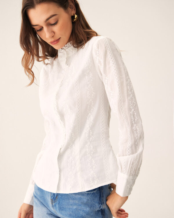 White Embroidery Round Neck Shirt - Image 4